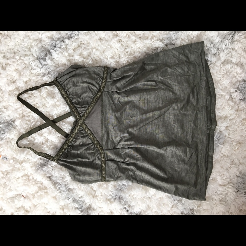 Unique Lululemon top!!!